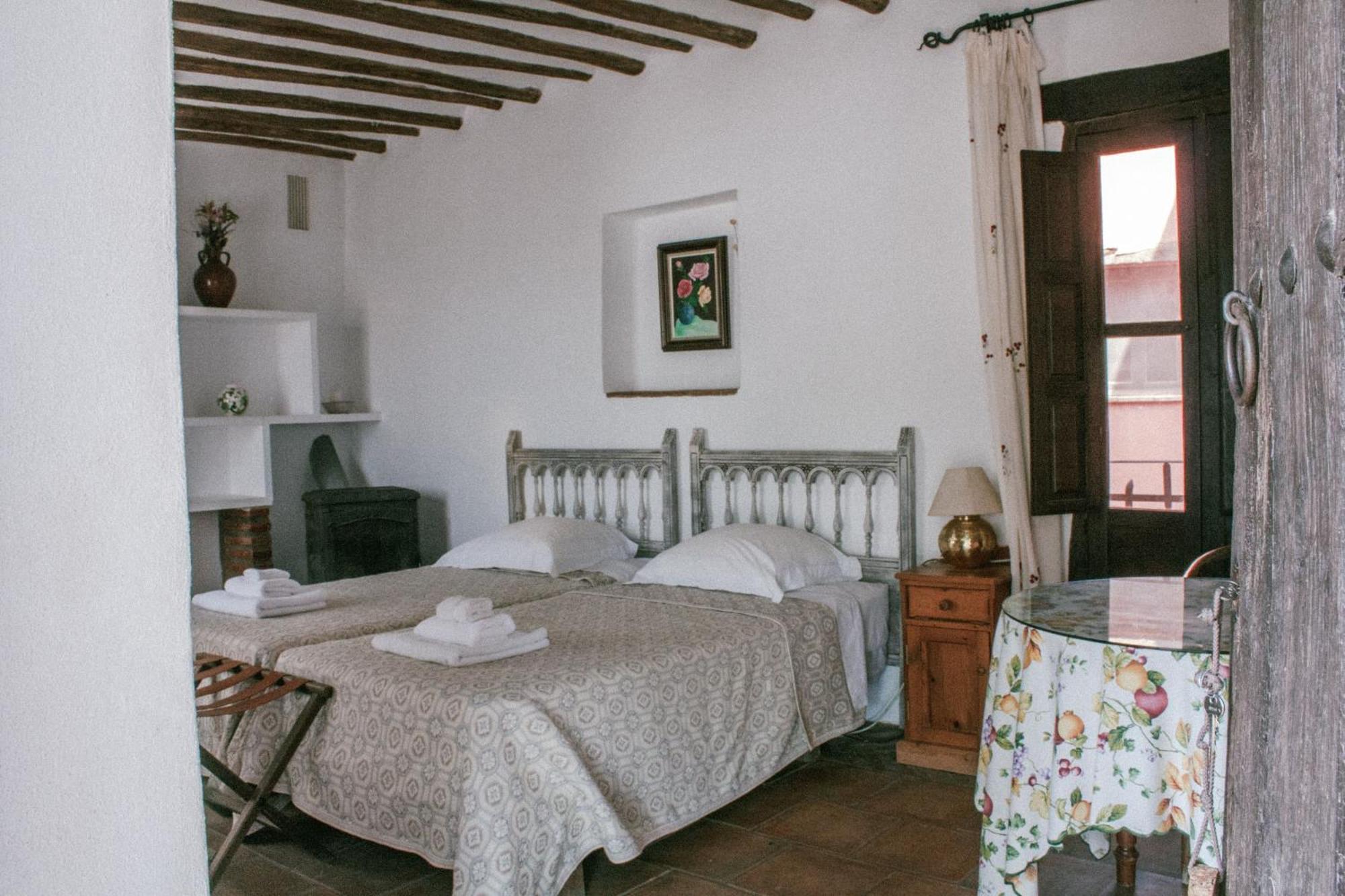 Hotel Rural Alqueria de los lentos Nigüelas Habitación foto